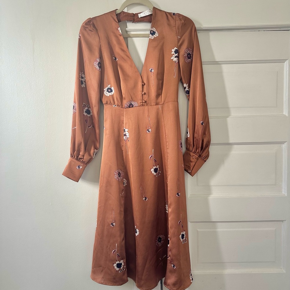Gorgeous bronze ASTR midi long sleeve